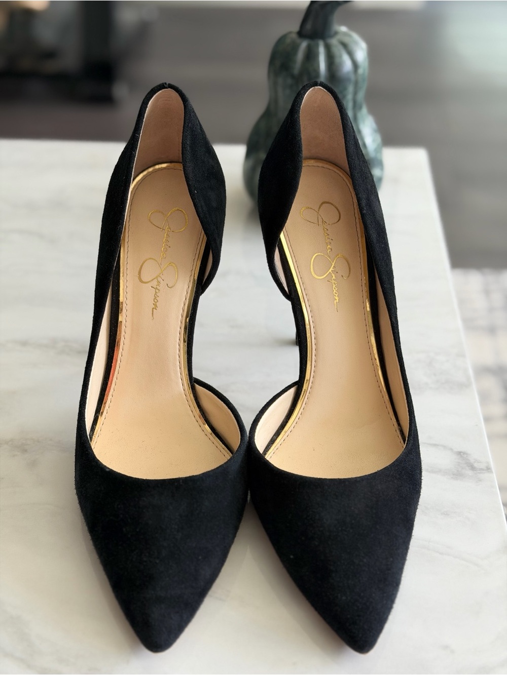 Jessica Simpson Black Suede Pointed-Toe Stiletto Pumps - Picture 4 of 4